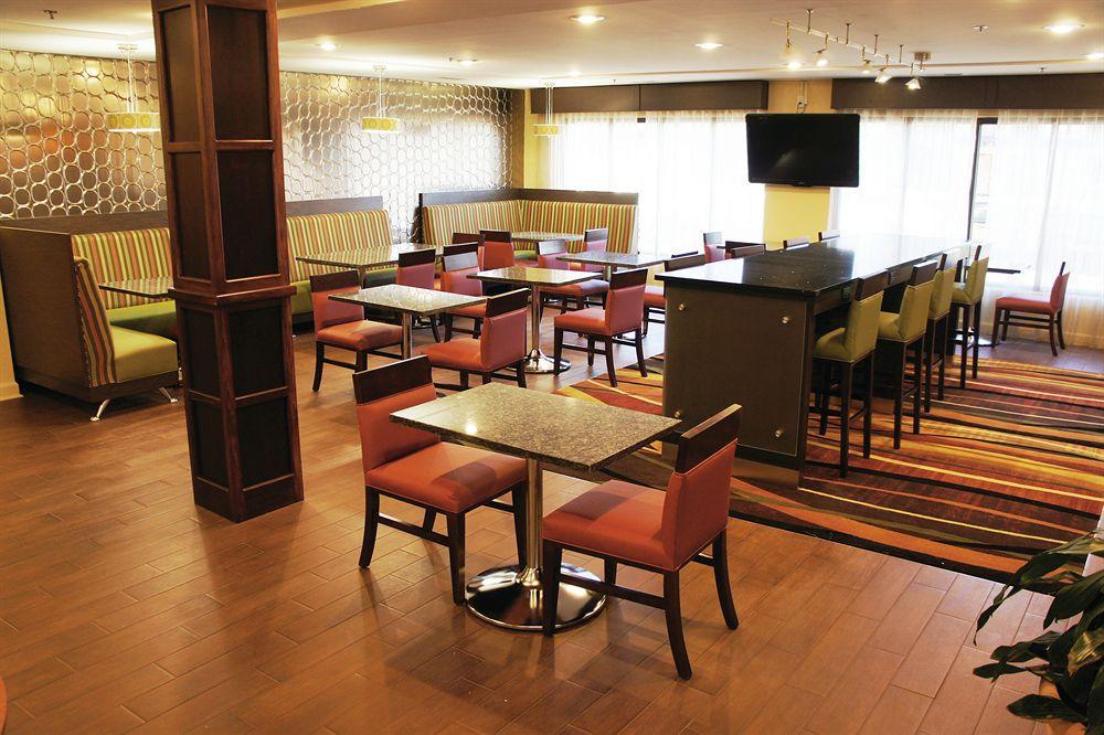 La Quinta By Wyndham Φλωρεντία Εξωτερικό φωτογραφία